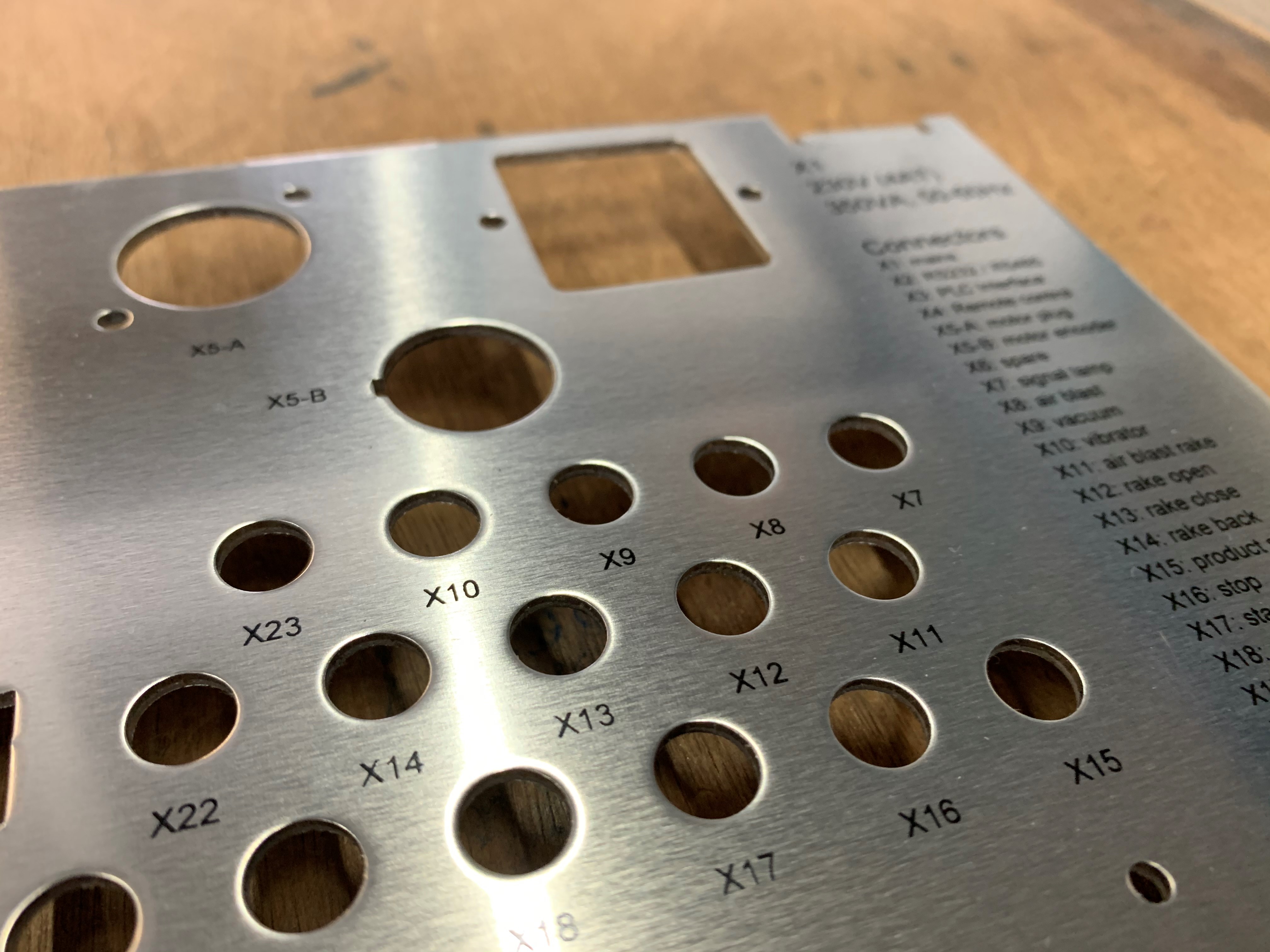 Frontplatte Aluminium bedruckt