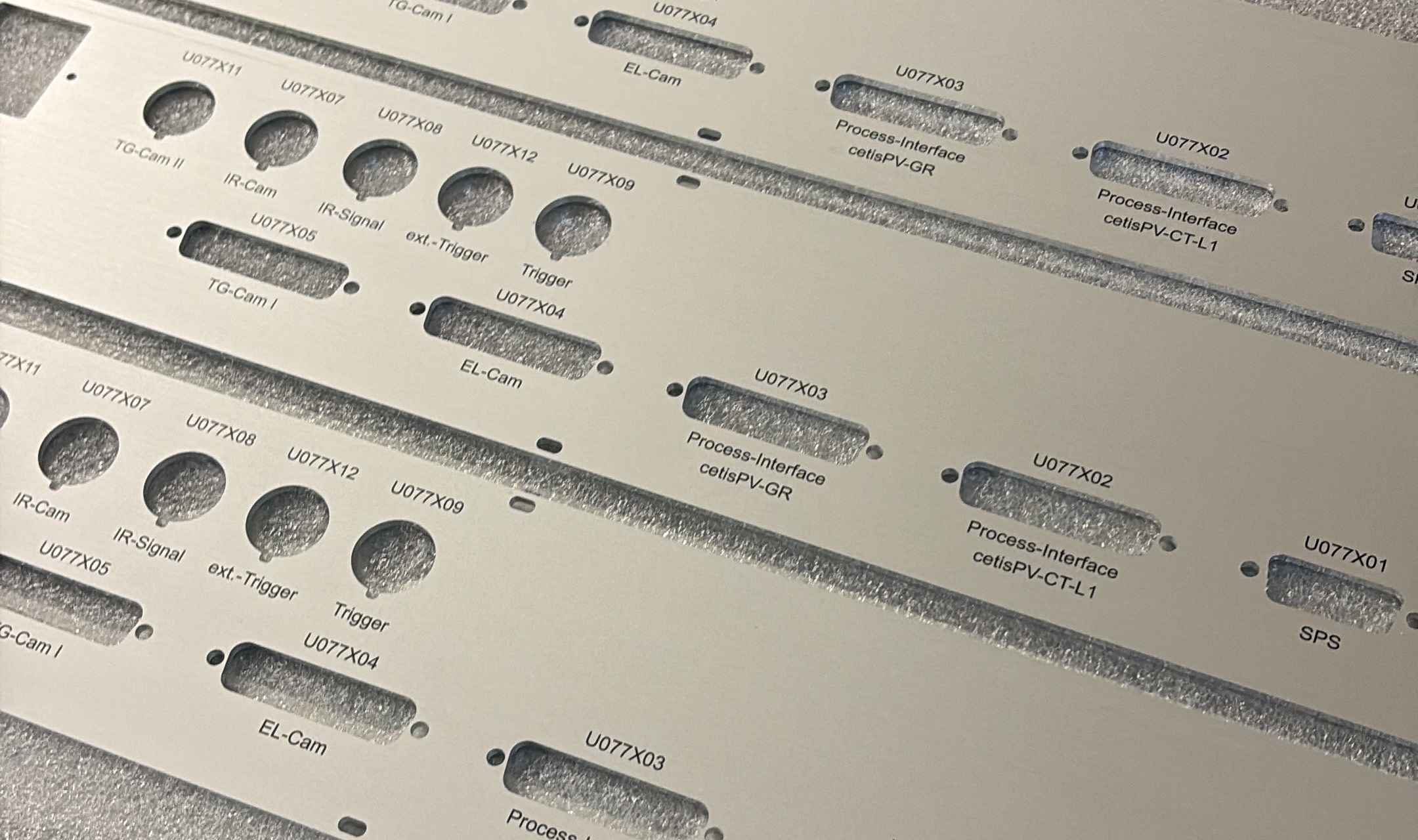 Frontplatte Aluminium